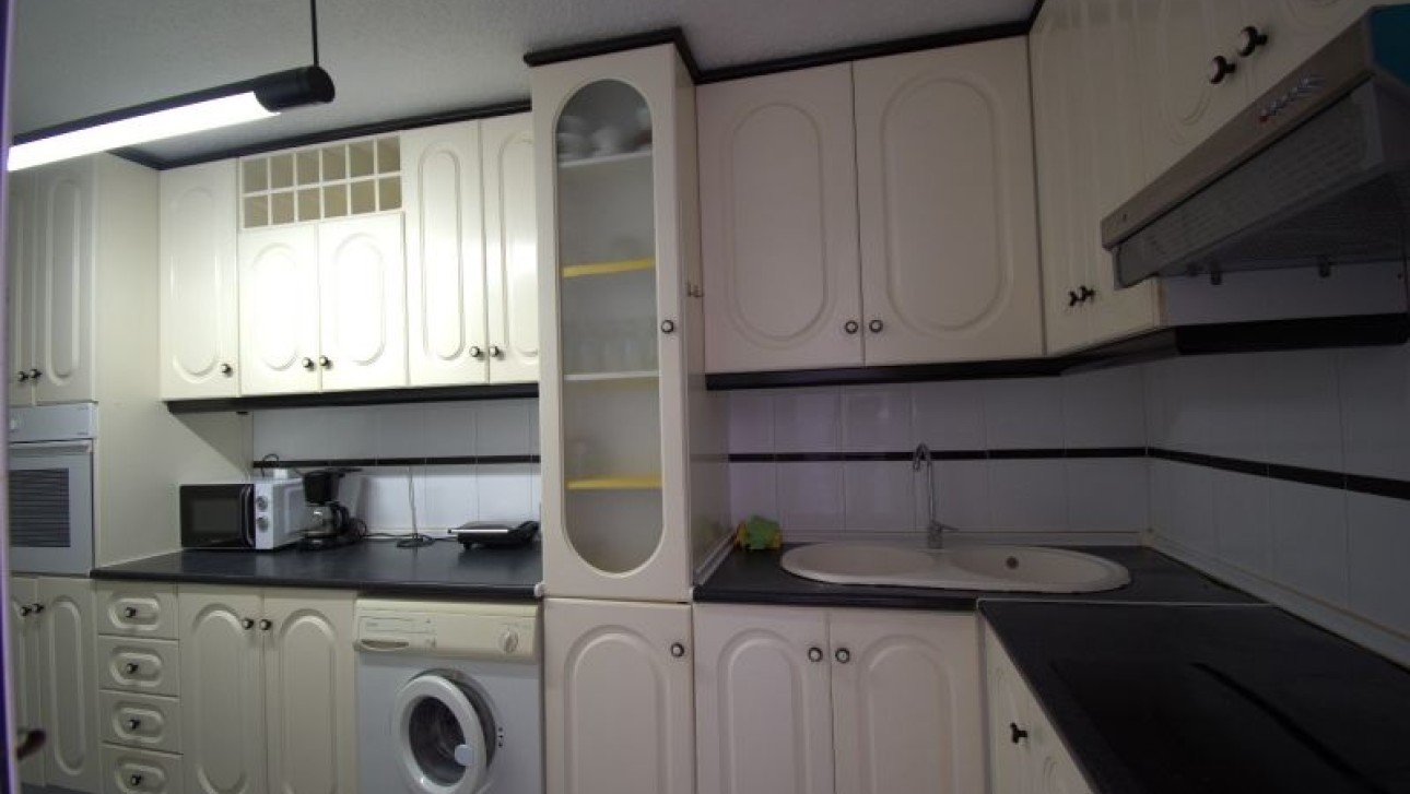 Odsprzedaż - Apartment - Torrevieja