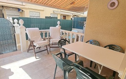 Resale - Ground floor apartment - Torrevieja - La Mata