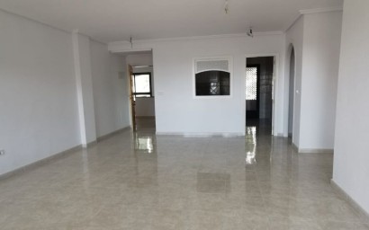 Resale - Apartment - Orihuela Costa