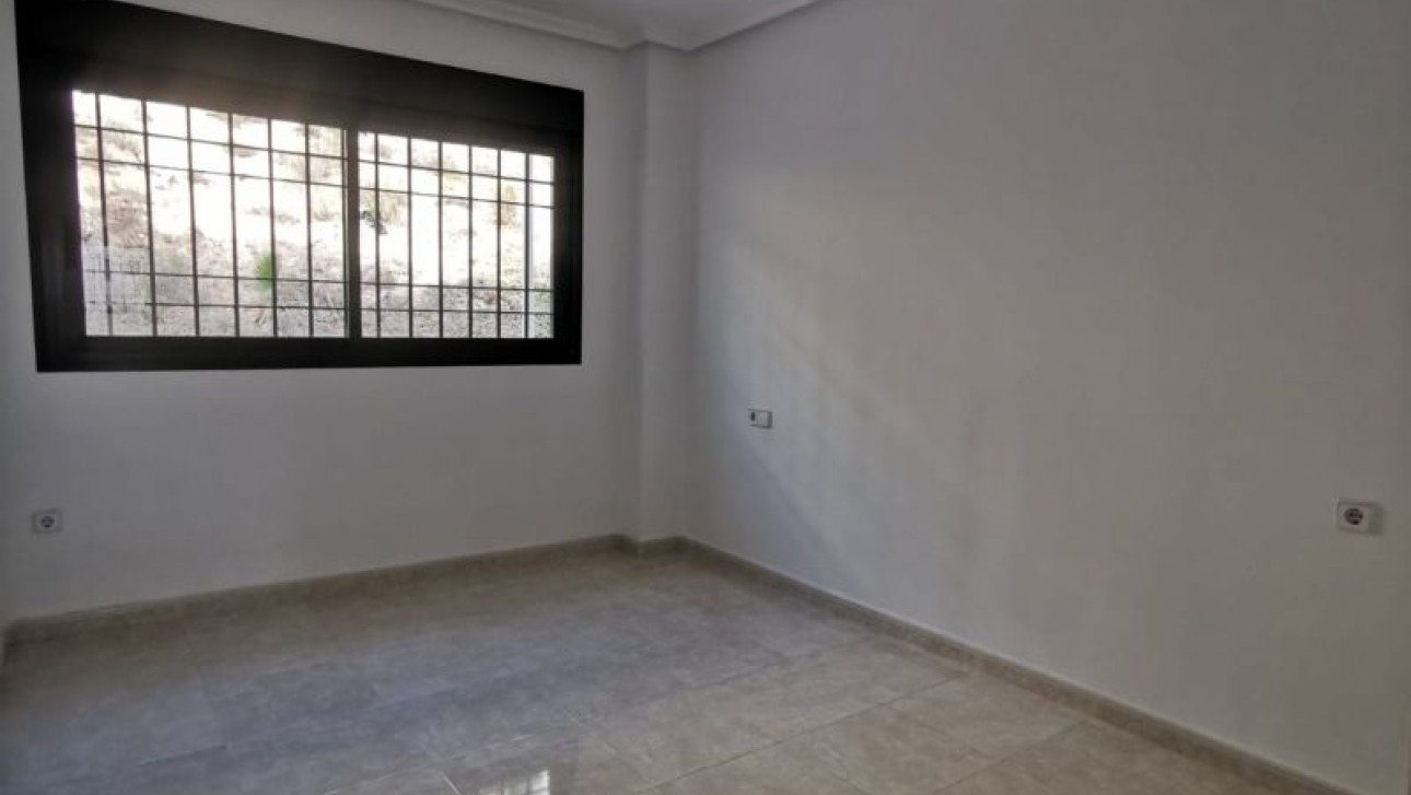 Resale - Apartment - Orihuela Costa
