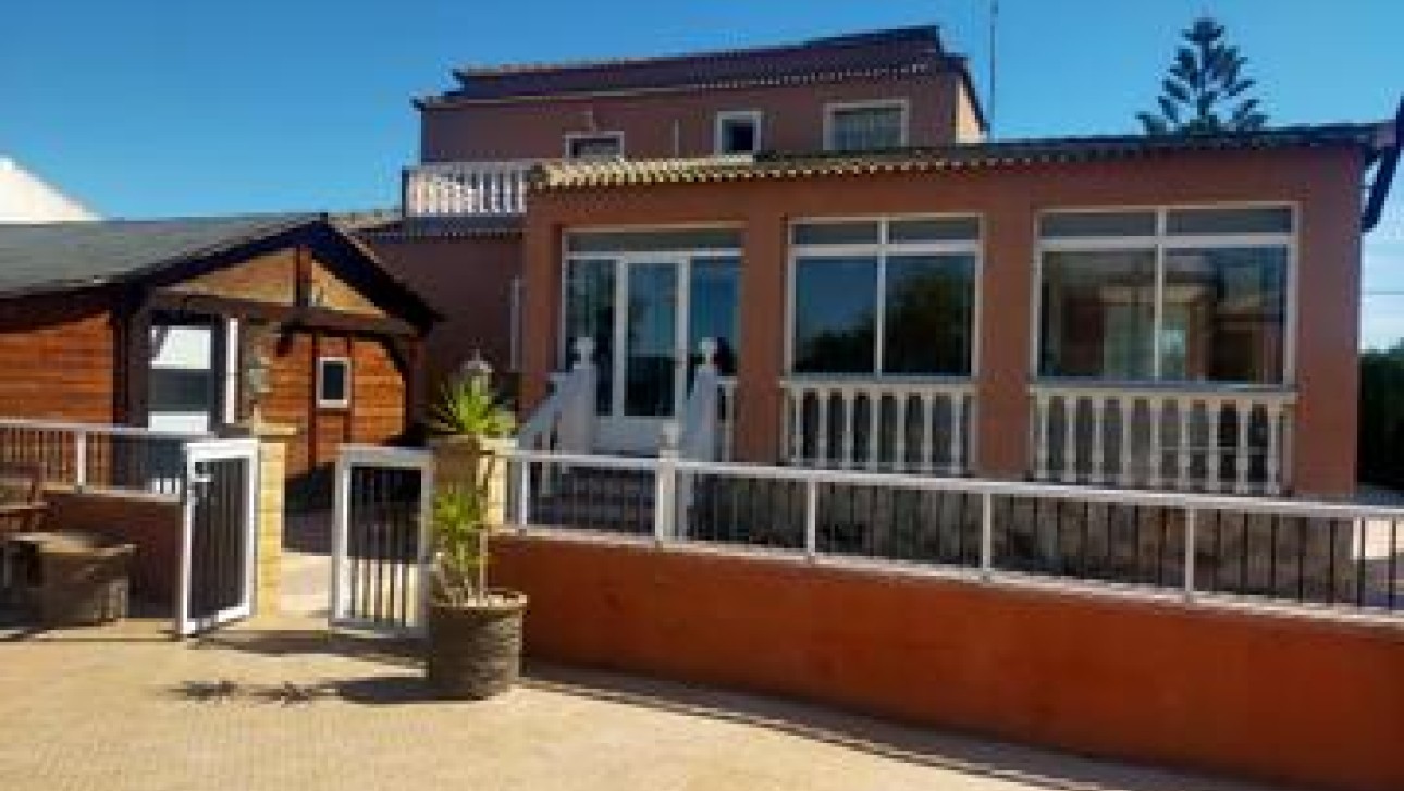 Reventa - Villa - Elche