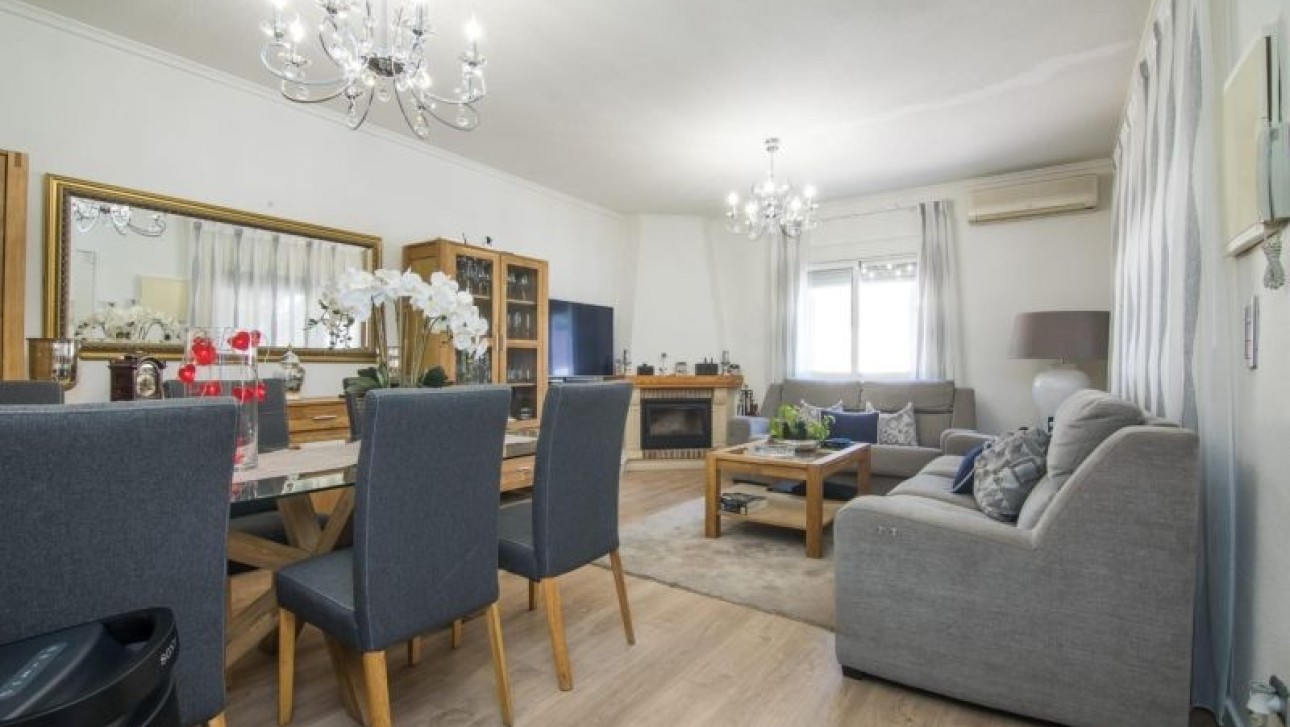 Herverkoop - Villa - Elche