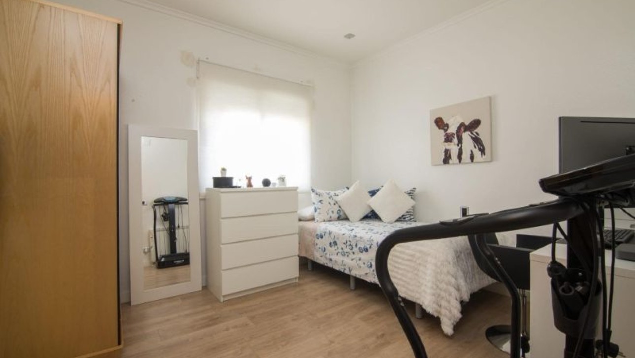 Herverkoop - Villa - Elche