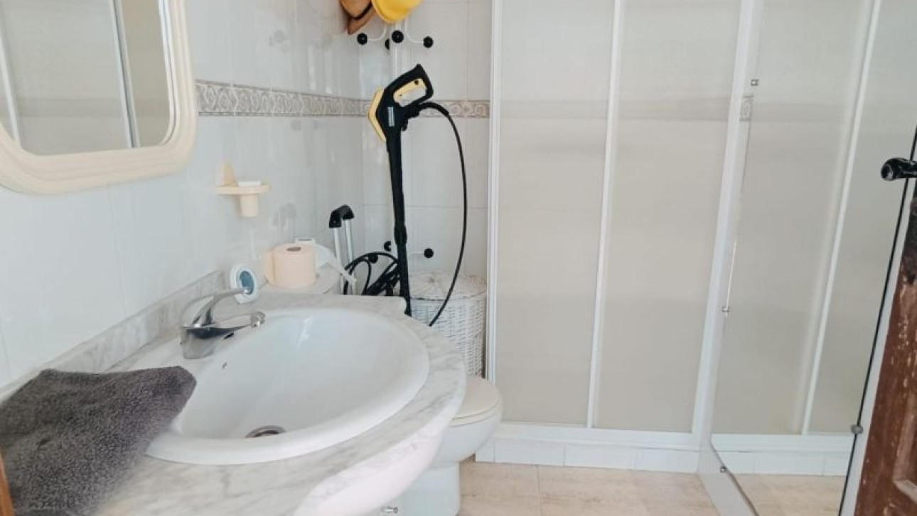 Herverkoop - Villa - Elche