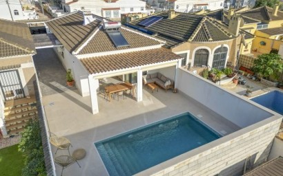 Herverkoop - Villa - Torrevieja