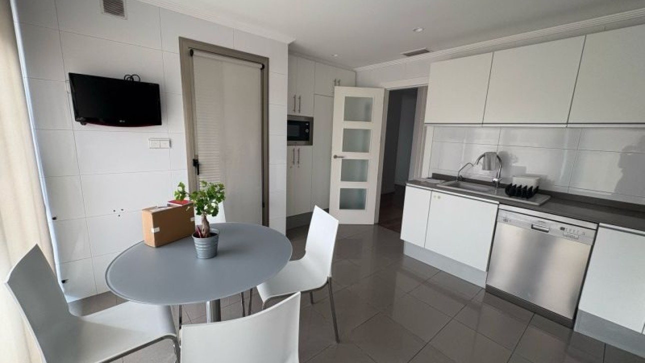 Herverkoop - Apartment - Elche