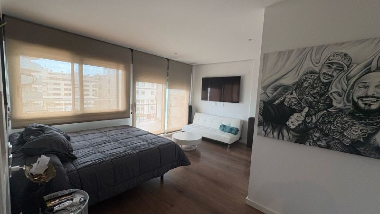Herverkoop - Apartment - Elche