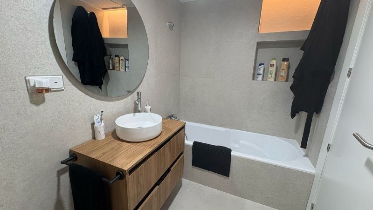 Herverkoop - Apartment - Elche