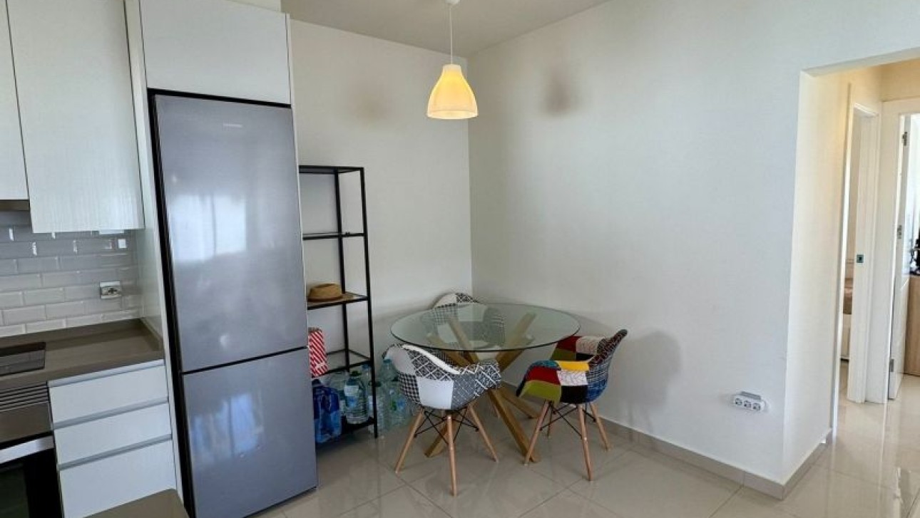 Resale - Villa - Torrevieja