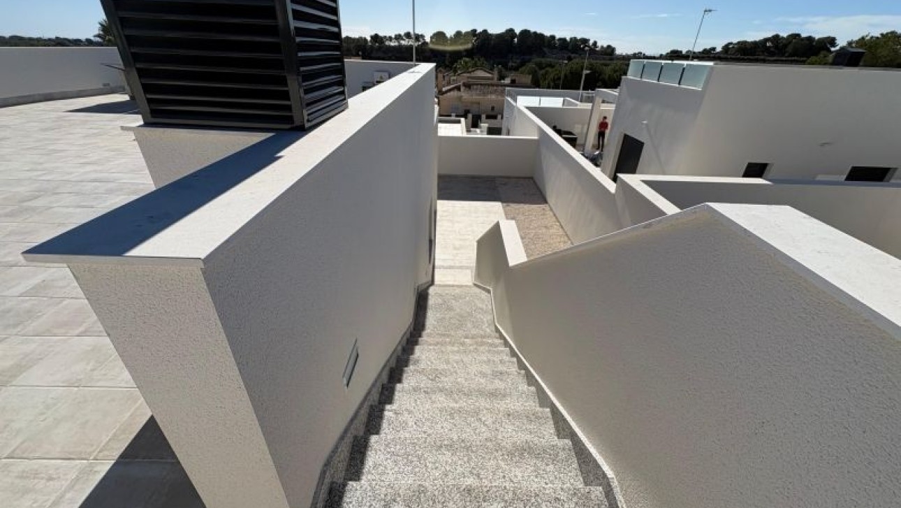 Resale - Villa - Pinar de Campoverde