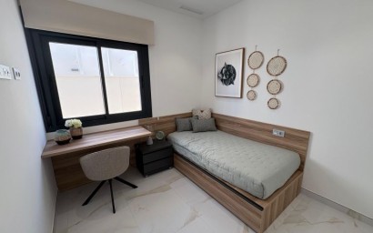 Resale - Villa - Pinar de Campoverde