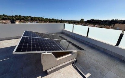 Resale - Villa - Pinar de Campoverde