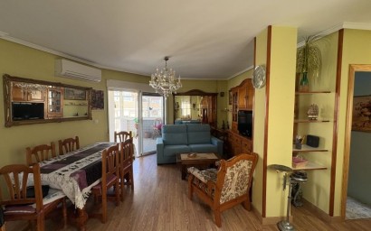 Resale - Apartment - Torrevieja