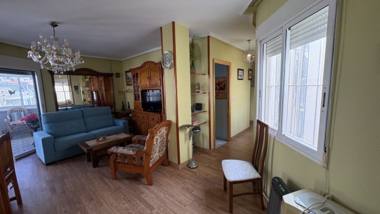 Resale - Apartment - Torrevieja