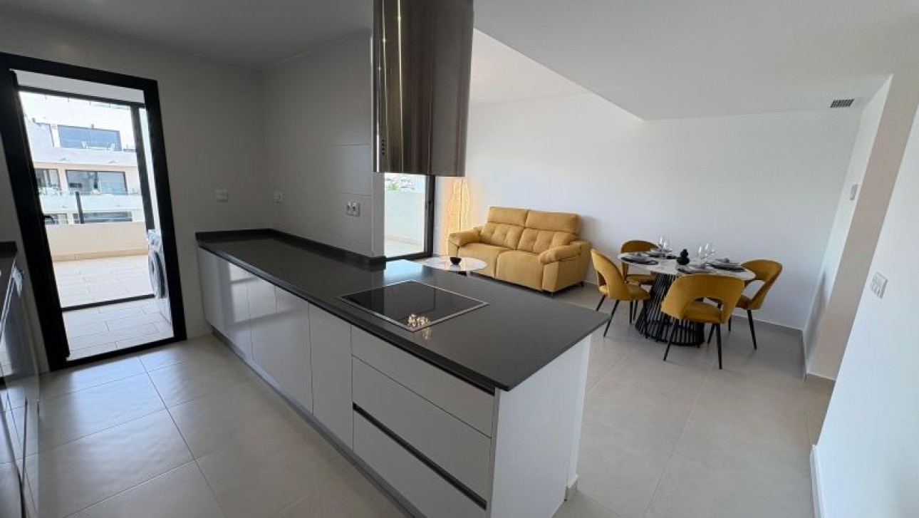 Odsprzedaż - Apartment - Orihuela Costa