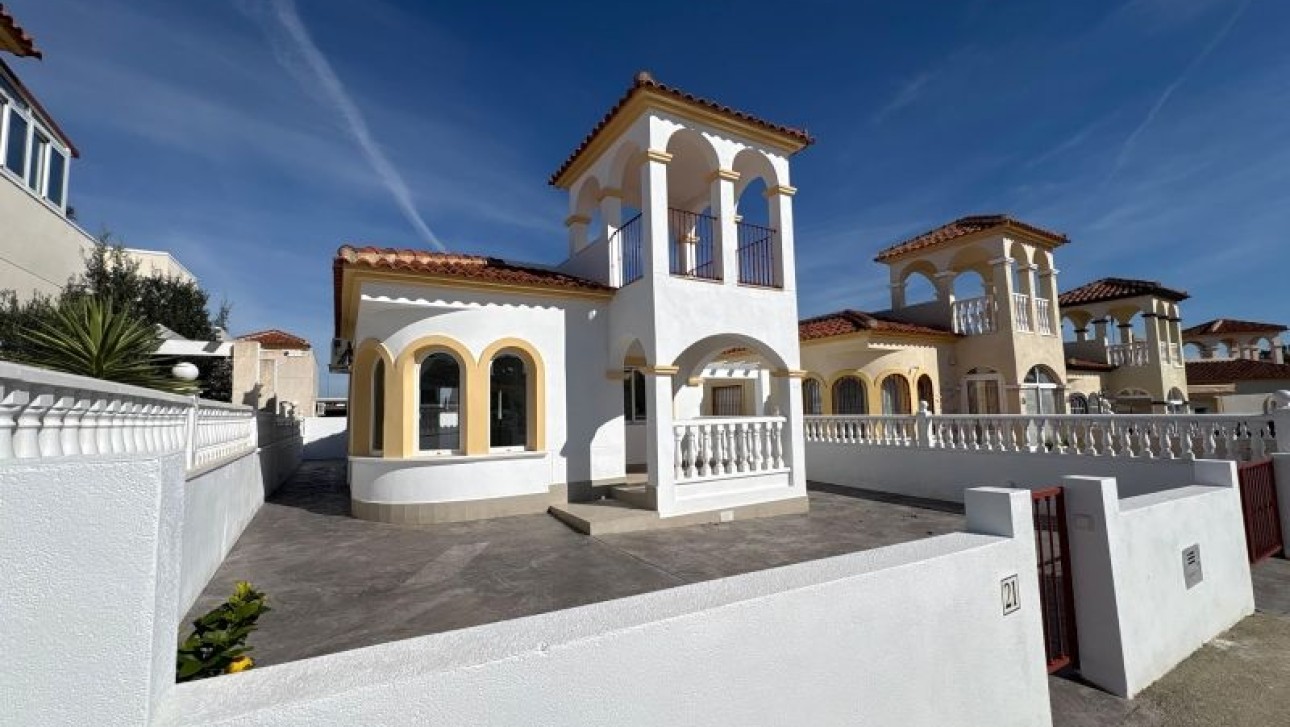 Herverkoop - Villa - Algorfa