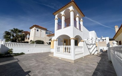 Herverkoop - Villa - Algorfa