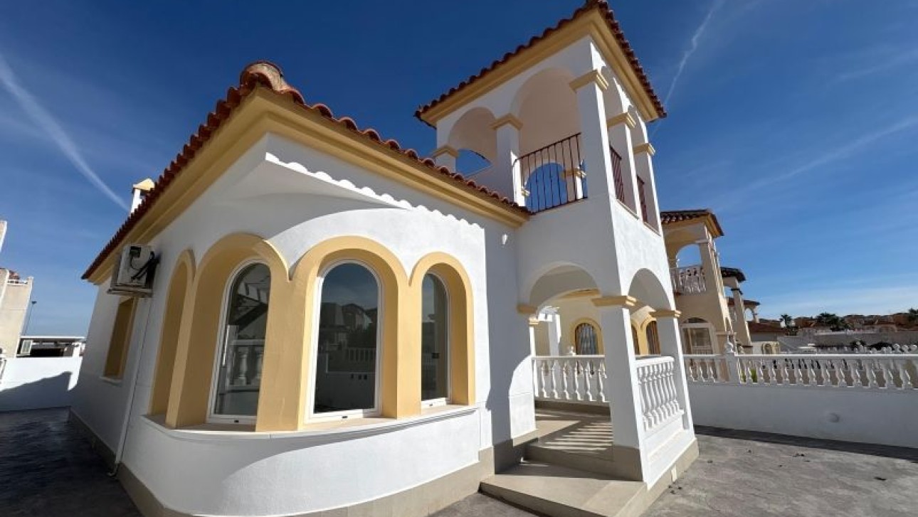 Herverkoop - Villa - Algorfa