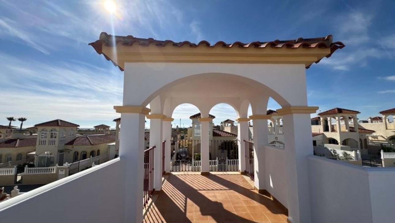 Herverkoop - Villa - Algorfa