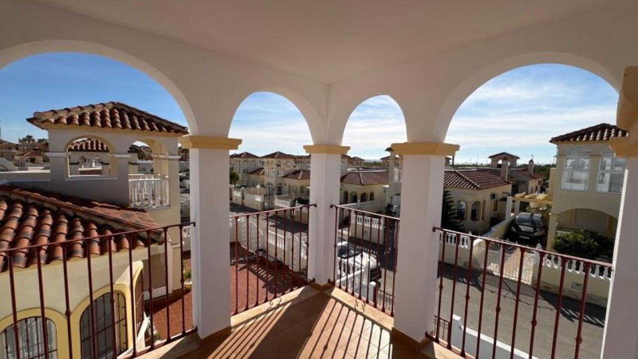 Herverkoop - Villa - Algorfa