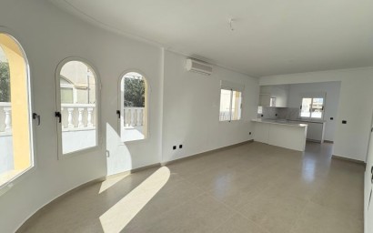 Herverkoop - Villa - Algorfa