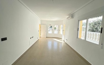 Herverkoop - Villa - Algorfa