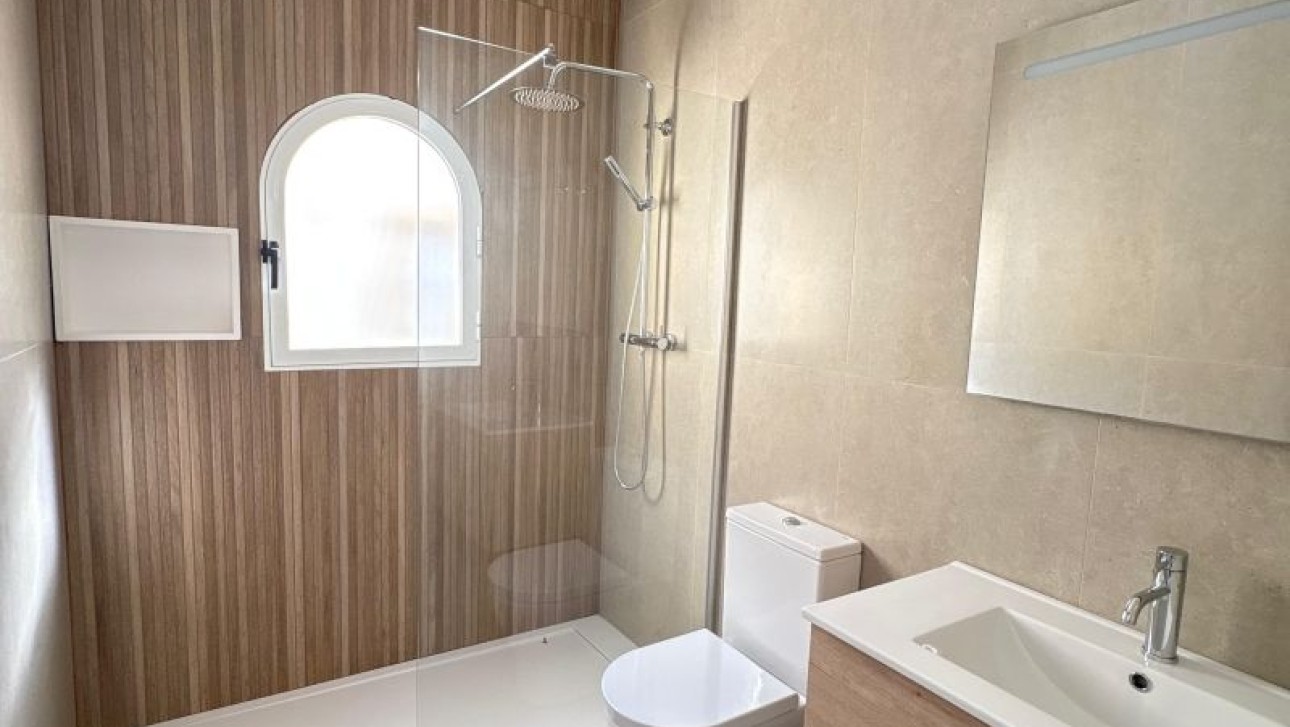 Herverkoop - Villa - Algorfa