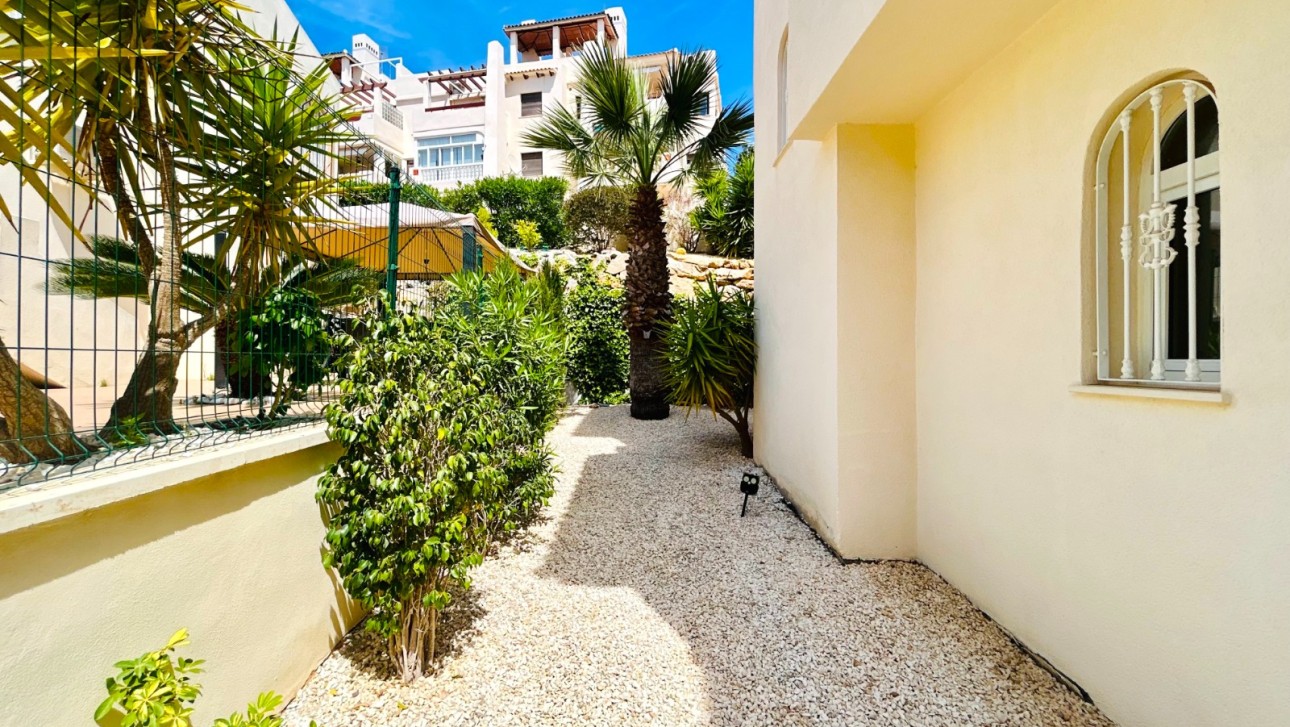 Перепродажа - Villa - Orihuela Costa - Las Ramblas Golf