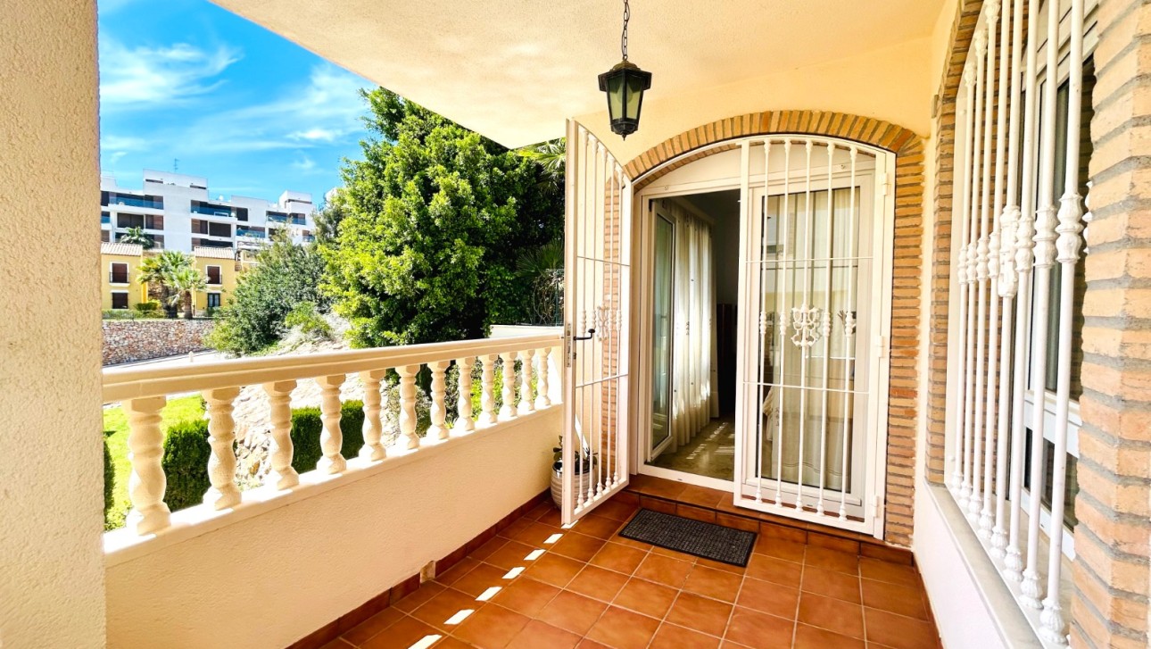 Перепродажа - Villa - Orihuela Costa - Las Ramblas Golf