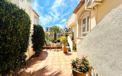 Перепродажа - Villa - Orihuela Costa - Las Ramblas Golf