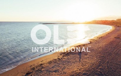 Новое здание - Apartment - Almerimar