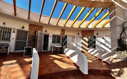 Revente - Semidetached villa - Mil Palmeras