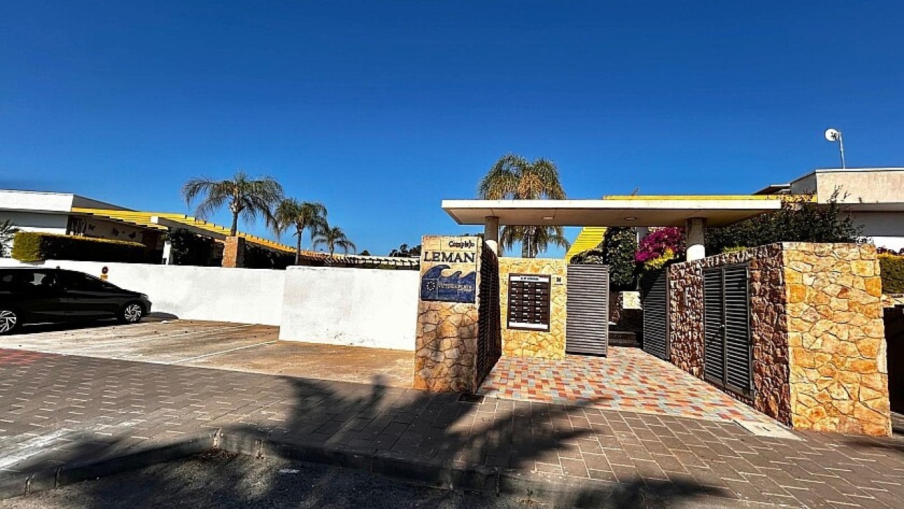 Revente - Semidetached villa - Mil Palmeras