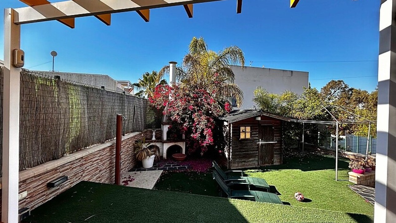 Revente - Semidetached villa - Mil Palmeras