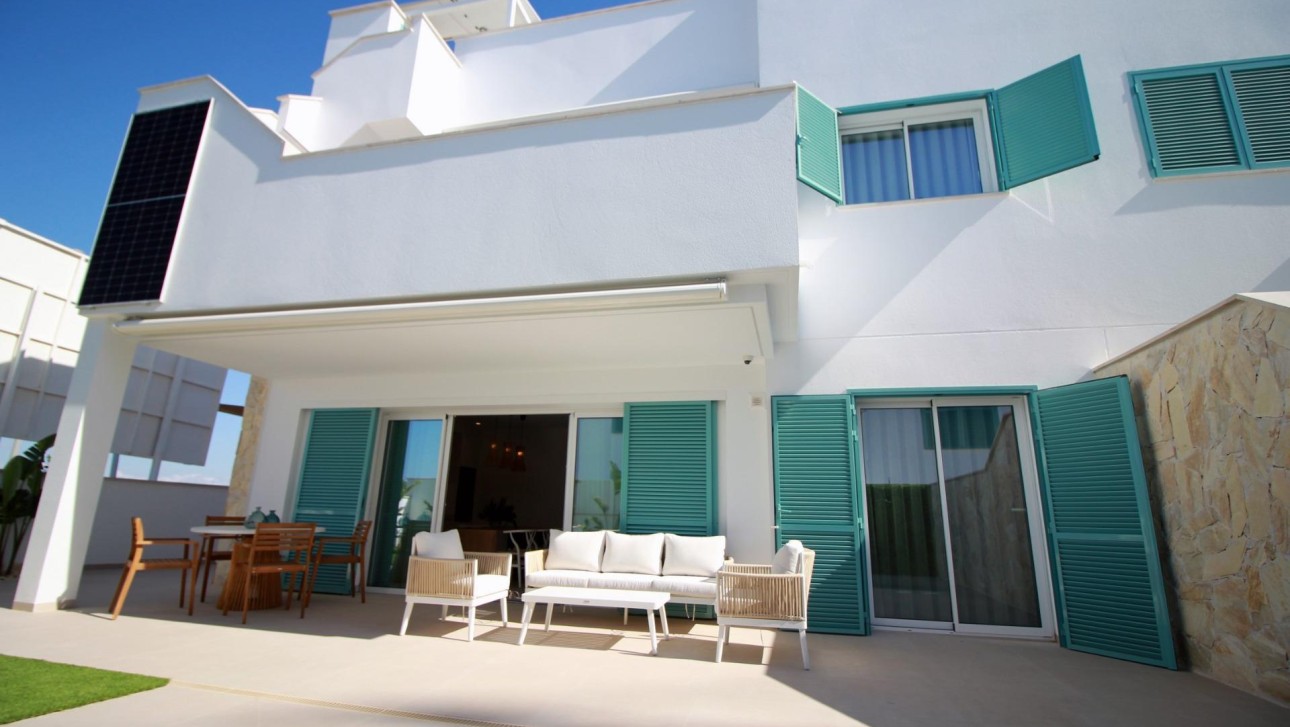 Obra nueva - Bungalow - Pilar de la Horadada - Torre De La Horadada
