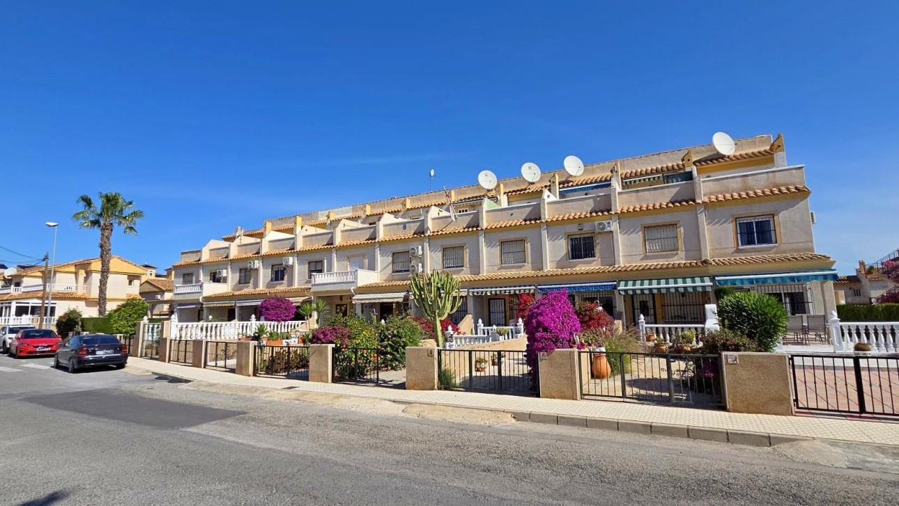 Resale - Adosado - Orihuela Costa - Villamartin area