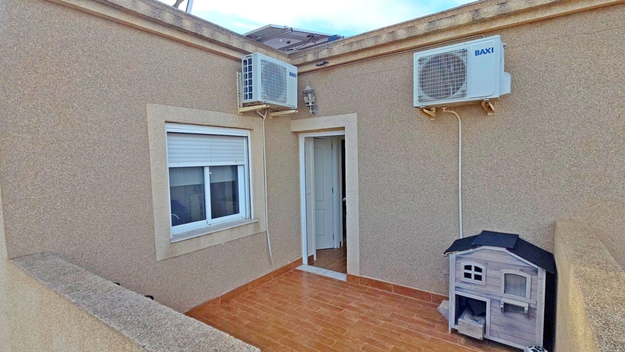 Resale - Townhouse - Torrevieja - El Chaparral