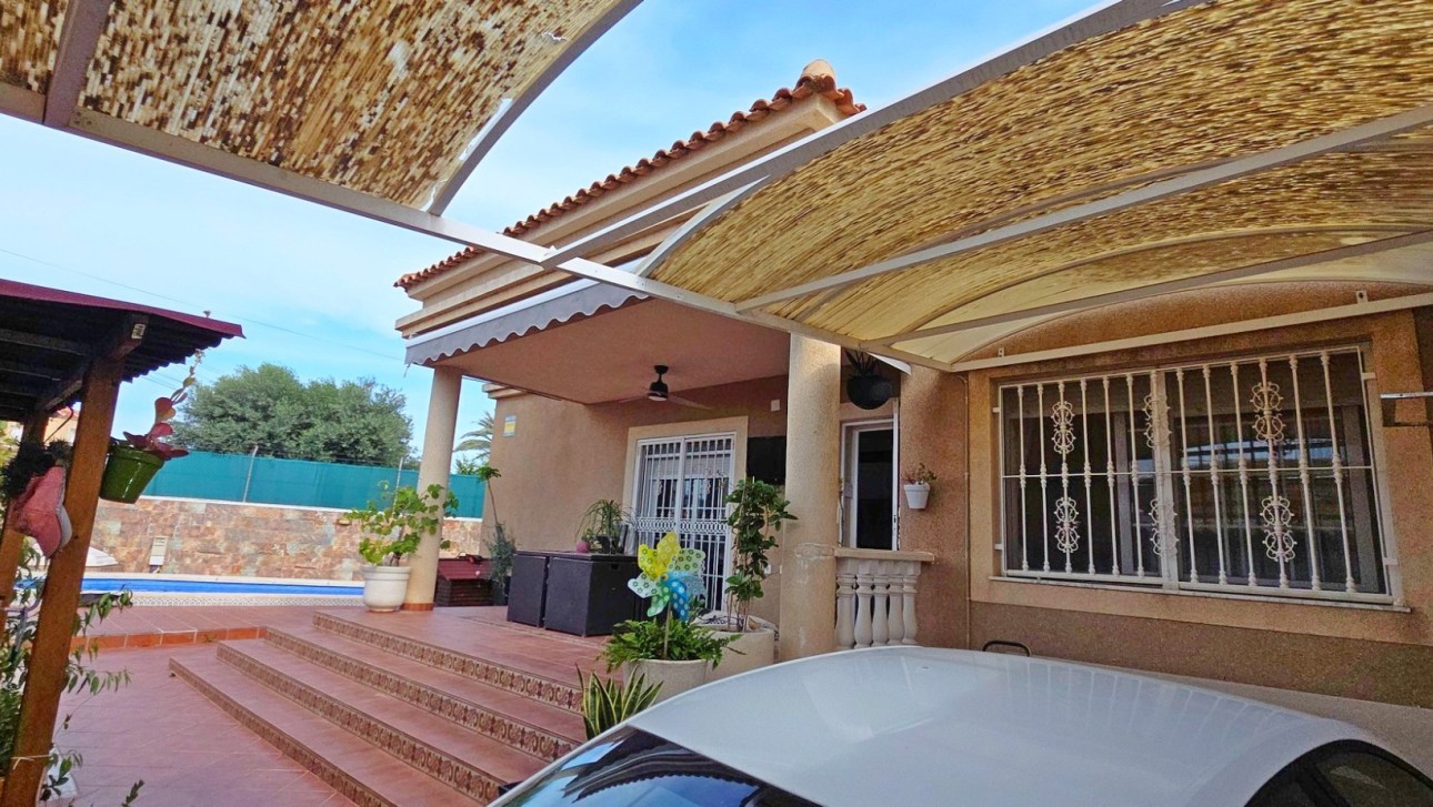 Resale - Townhouse - Torrevieja - El Chaparral