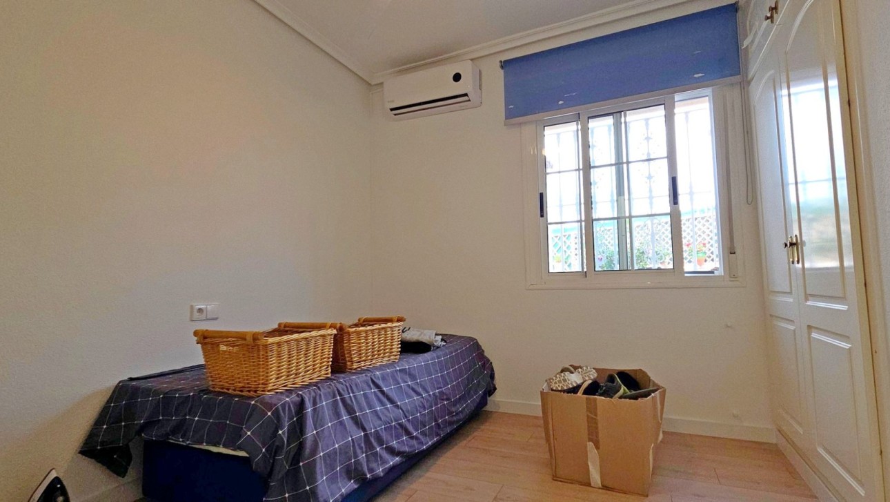 Resale - Townhouse - Torrevieja - El Chaparral