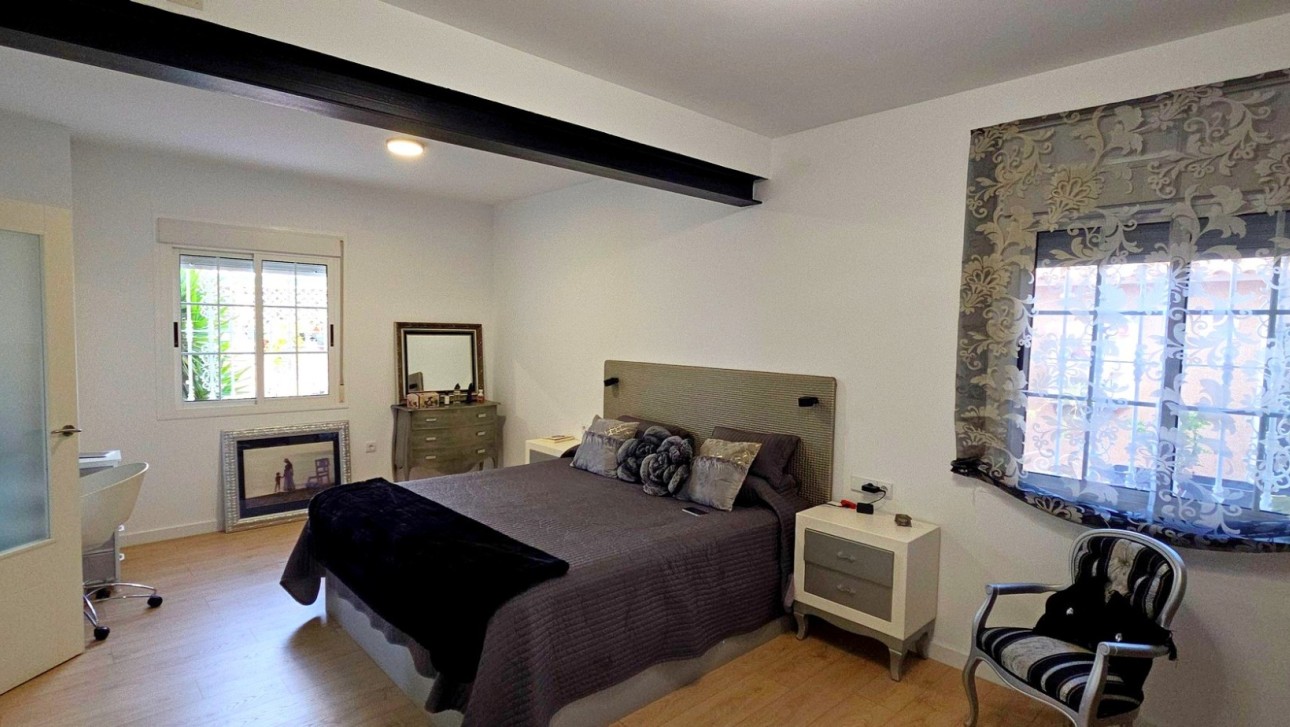 Resale - Townhouse - Torrevieja - El Chaparral