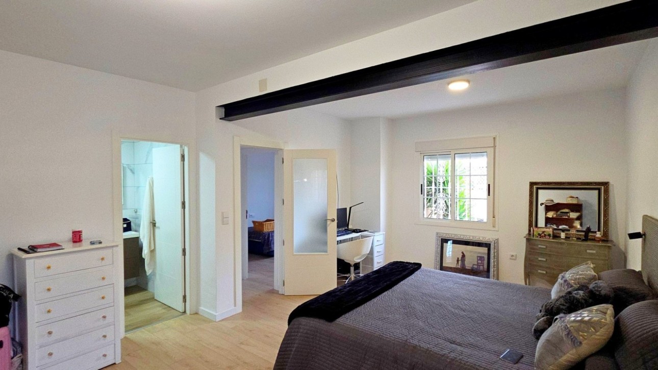 Resale - Townhouse - Torrevieja - El Chaparral