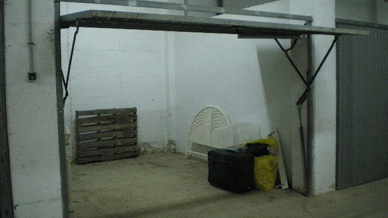 Resale - Storage room and parking - Orihuela Costa - Villamartín