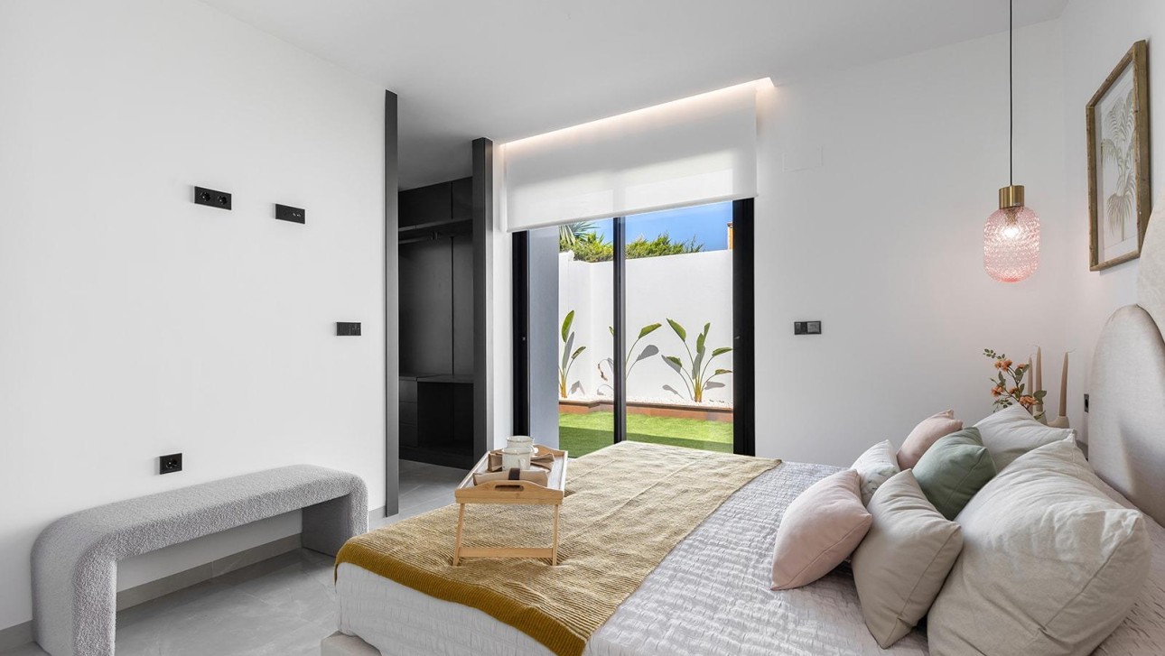 Obra nueva - Villa - Torrevieja - Los Balcones