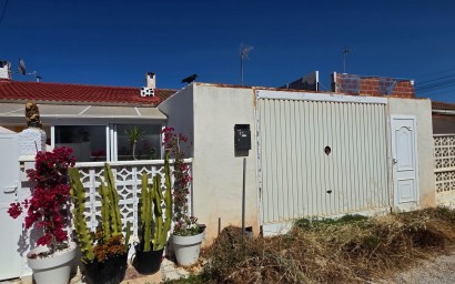Resale - Bungalow - Torrevieja - Torreta