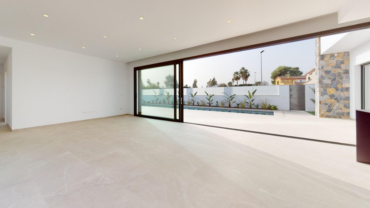 Новое здание - Villa - Los Alcazares - Serena Golf