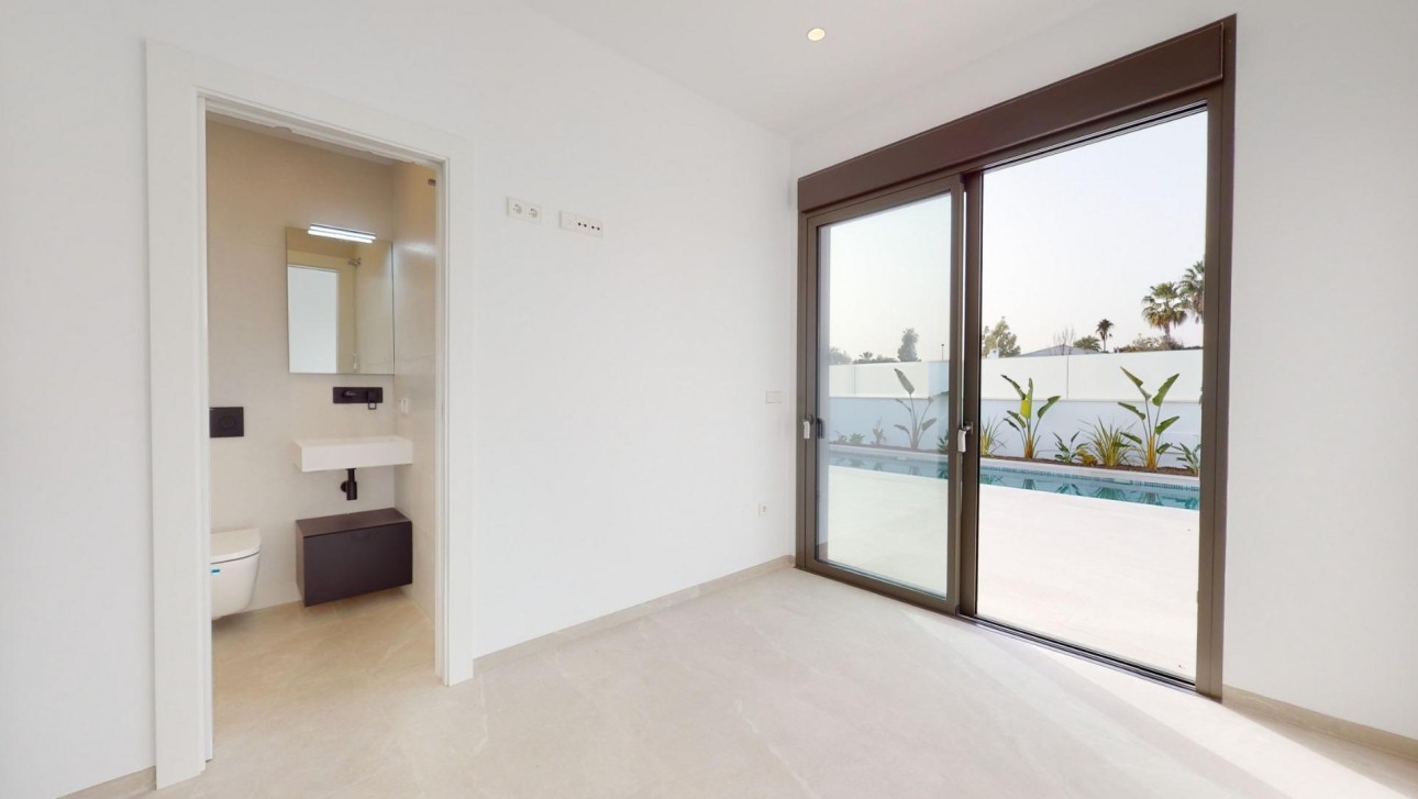 Новое здание - Villa - Los Alcazares - Serena Golf