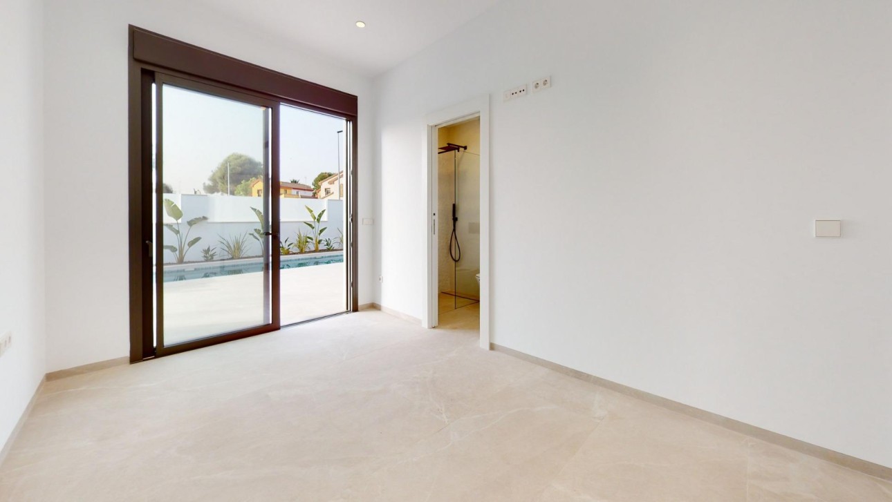 Новое здание - Villa - Los Alcazares - Serena Golf