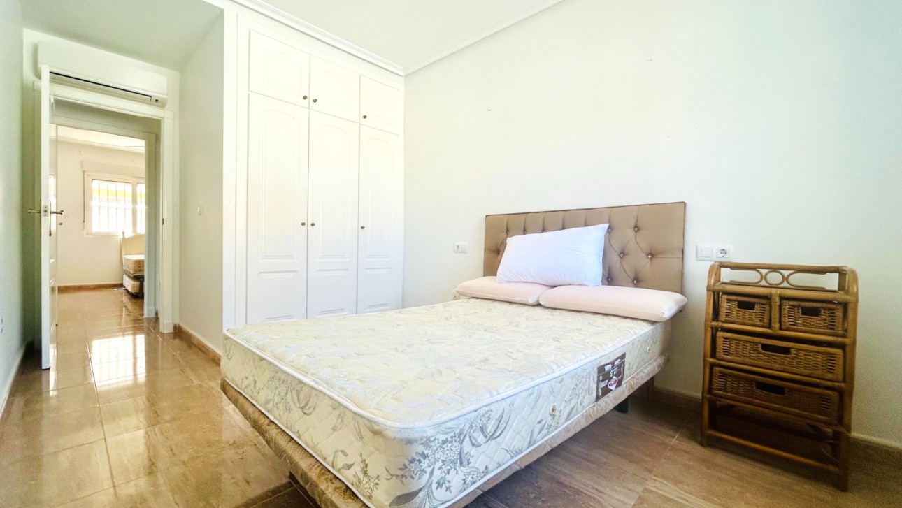 Wynajem długoterminowy - Adosado - Orihuela Costa - Villamartin area