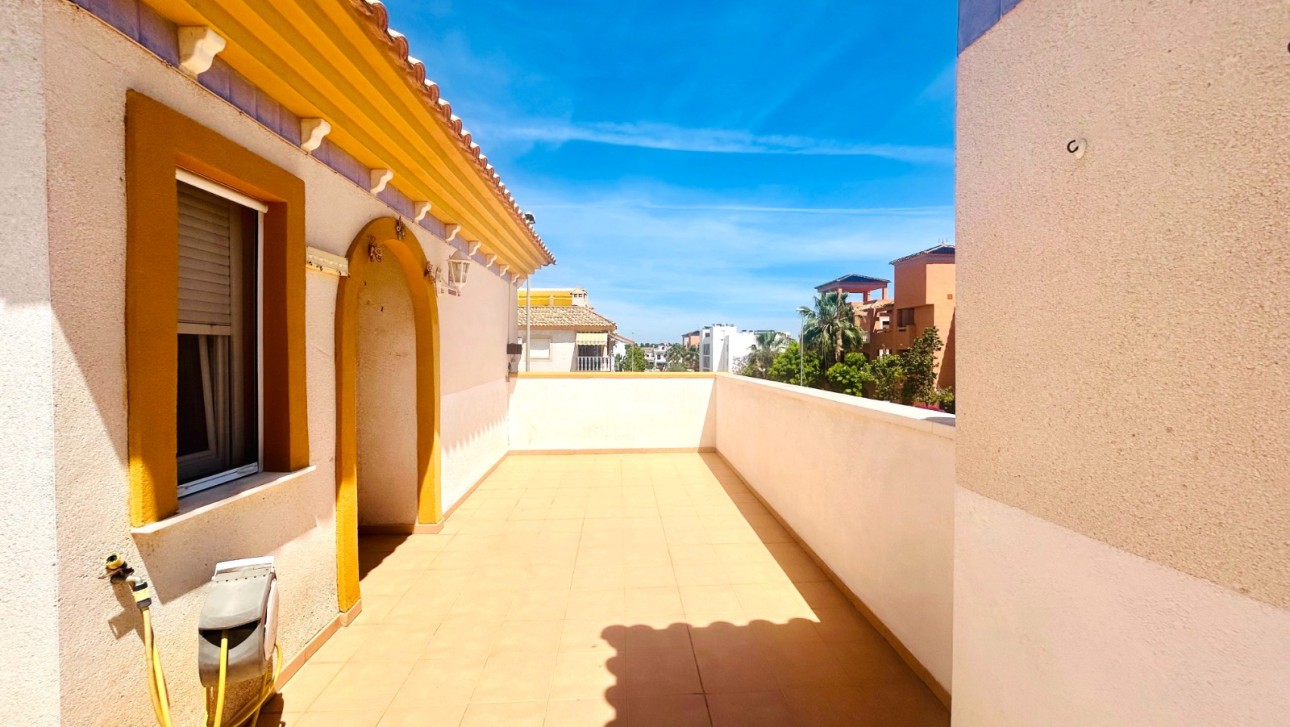Wynajem długoterminowy - Adosado - Orihuela Costa - Villamartin area