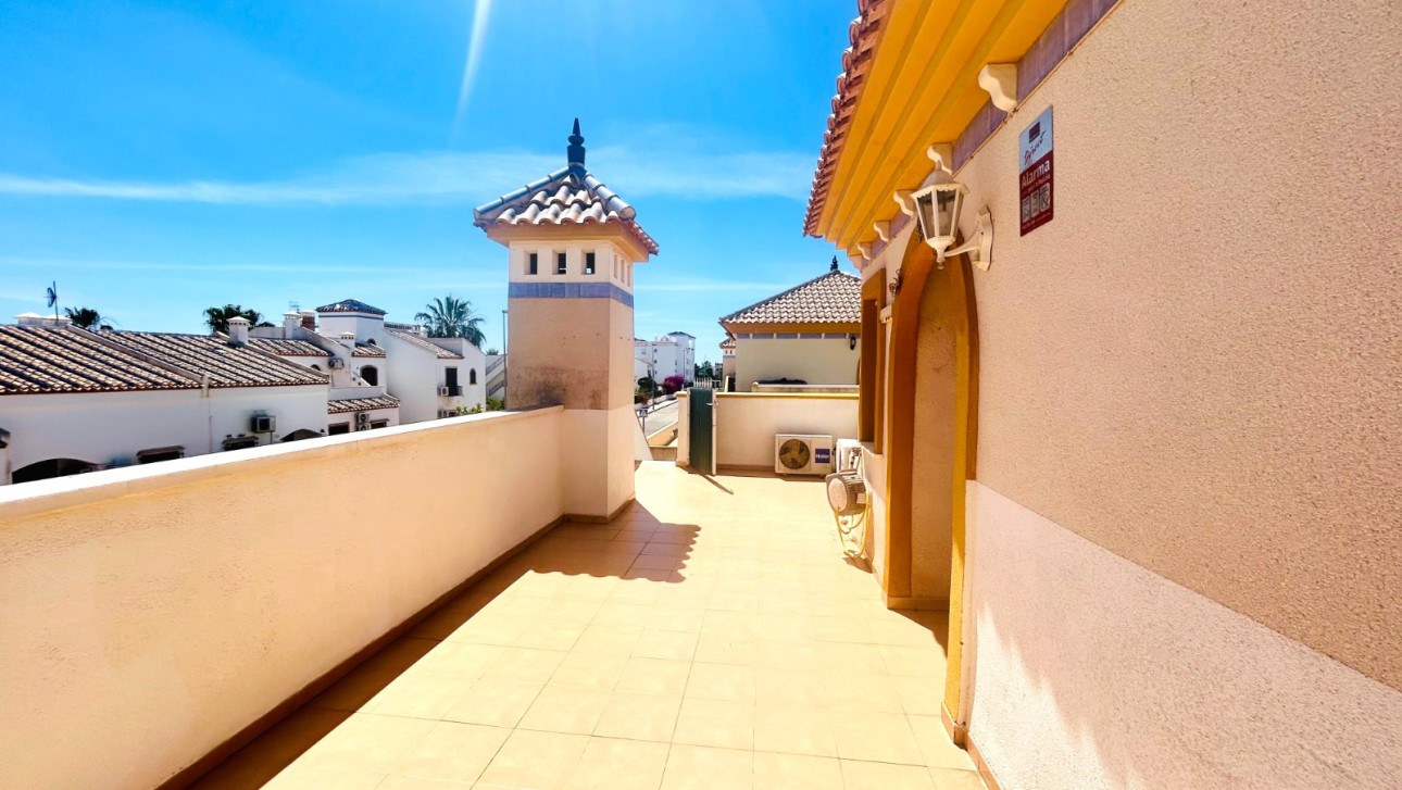 Wynajem długoterminowy - Adosado - Orihuela Costa - Villamartin area